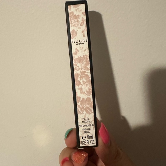 Gucci Bloom EDT 10ml - Picture 2 of 4